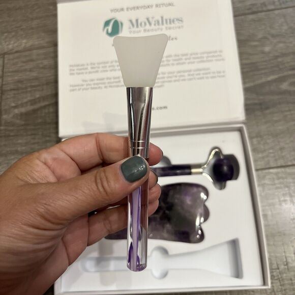 NEW MoValues Original Jade Roller & Gua Sha Facial Tools Kit NEW IN BOX Purple - Picture 9 of 14
